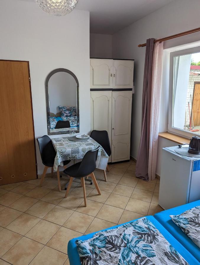Pokoje Goscinne Simon Mielno  Esterno foto
